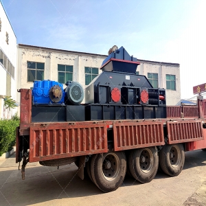 2PGY1200x800鵝卵石液壓對輥制砂機發往重慶